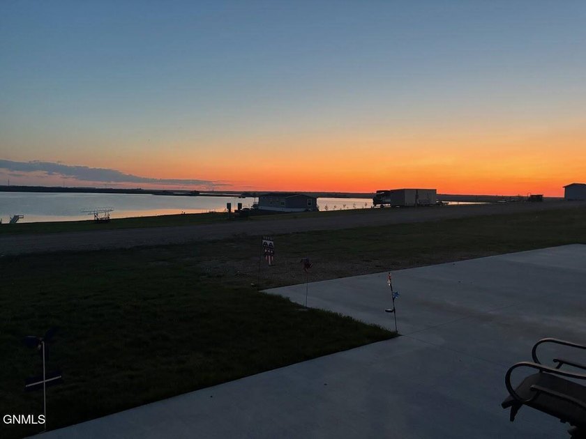 Whether you're looking for your own weekend getaway, a - photo 27
