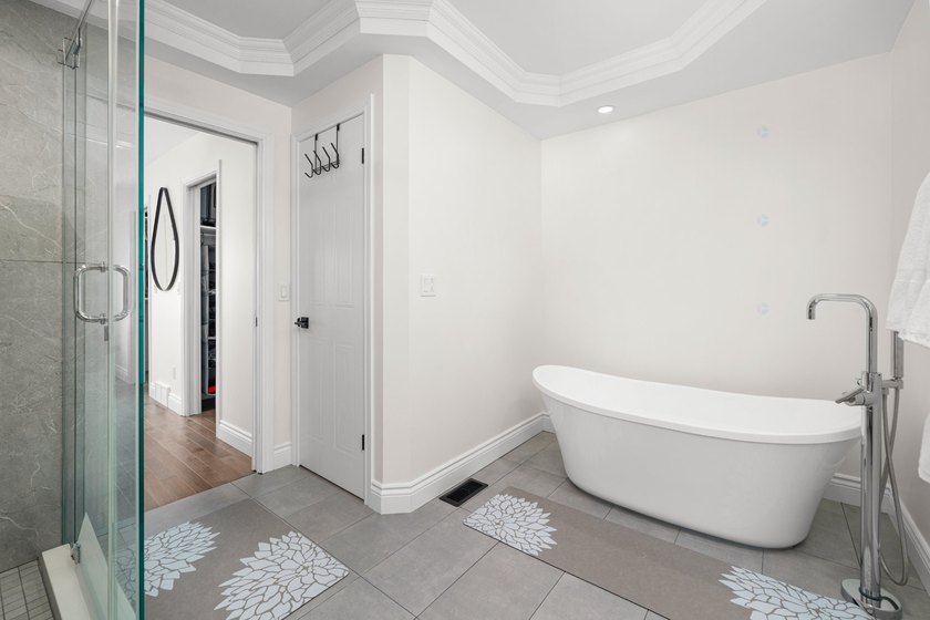 Elegante maison de ville riveraine sur 4 niveaux offrant une vue - photo 30