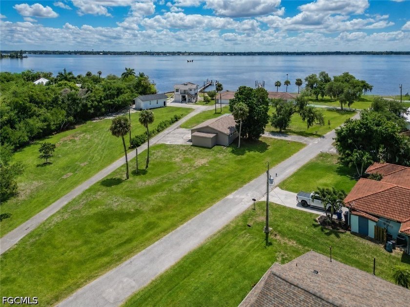 ENDLESS POSSIBILITIES! This unique property offers over half an - photo 4
