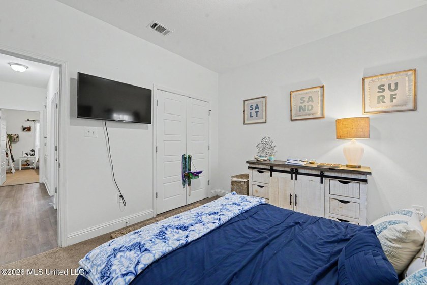 Welcome to this beautifully maintained brick home. Located in - photo 22