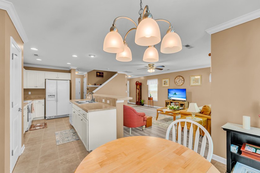 Well-maintained townhome in the desirable area, of The Pines @ - photo 12