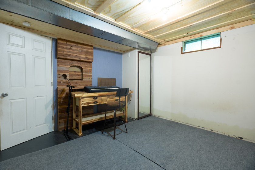 Welcome to your own retreat! Nestled on 1.25 wooded acres in - photo 14