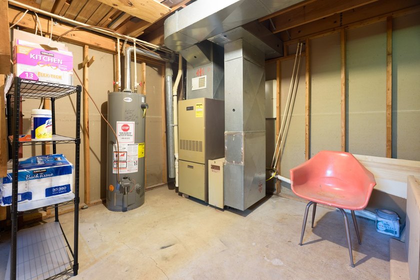 Welcome to your own retreat! Nestled on 1.25 wooded acres in - photo 18