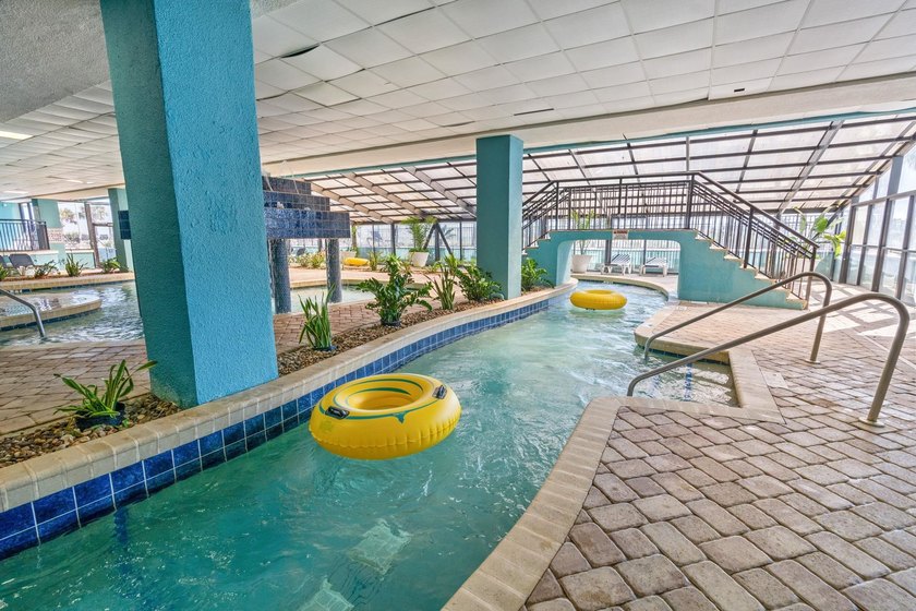 Welcome to Landmark Resort. This is a true 1 bedroom 1 bath - photo 20