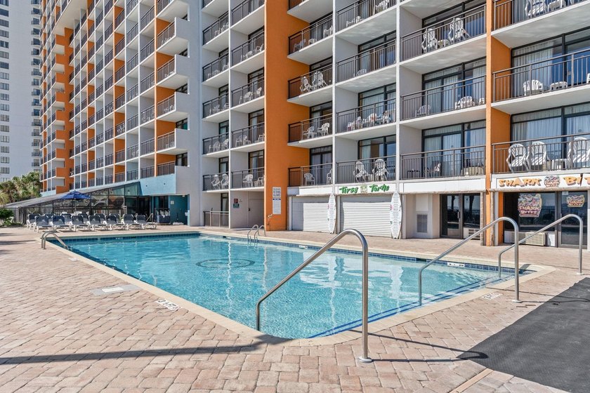 Welcome to Landmark Resort. This is a true 1 bedroom 1 bath - photo 25