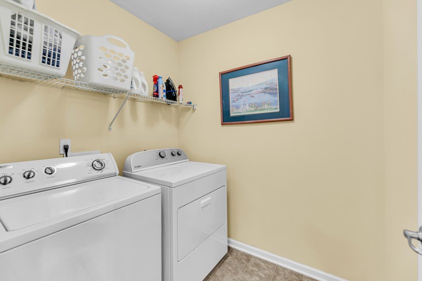 Well-maintained townhome in the desirable area, of The Pines @ - photo 29
