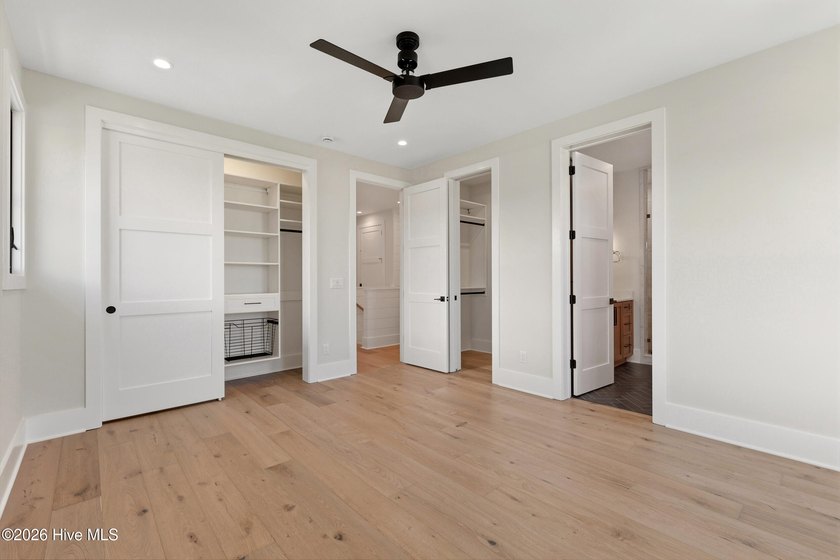 Luxury, location, and low-maintenance living come together - photo 29
