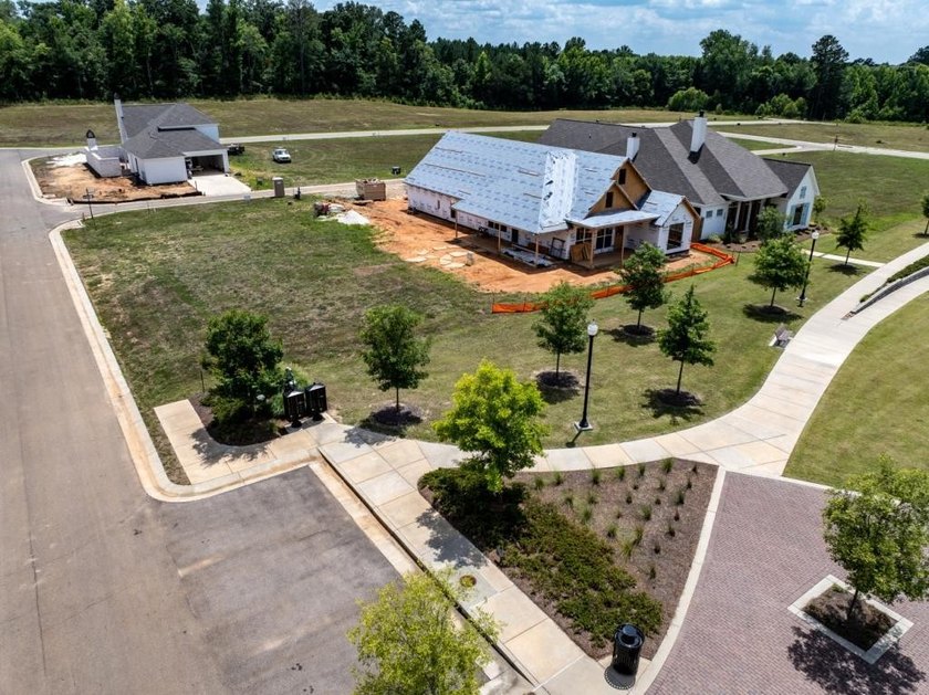 Nestled within the prestigious and well established Huntington - photo 6
