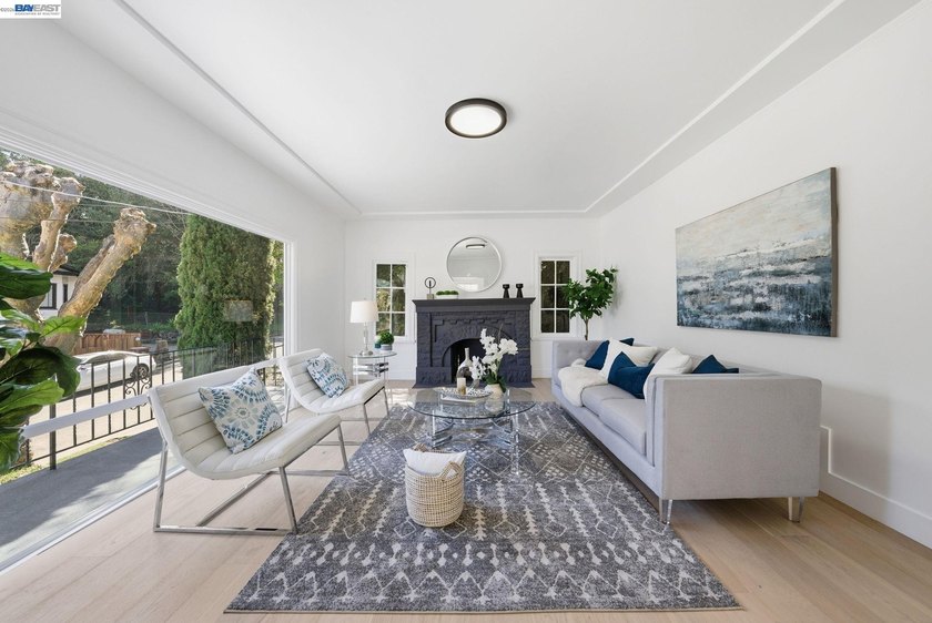 Welcome to 661 Brookwood Place, tucked away on a cul-de-sac in - photo 7
