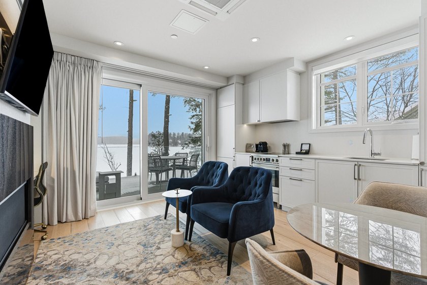 Lac Massawippi ! Magnifique appartement au design raffine, situe - photo 5