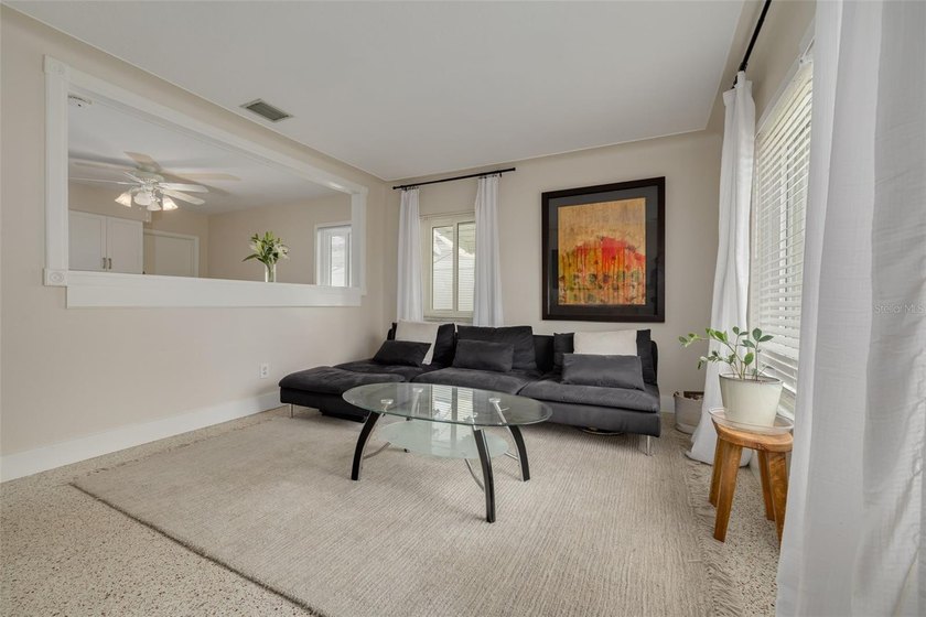 Attention First-Time Homebuyers &amp; Starter Home Shoppers! Welcome - photo 2