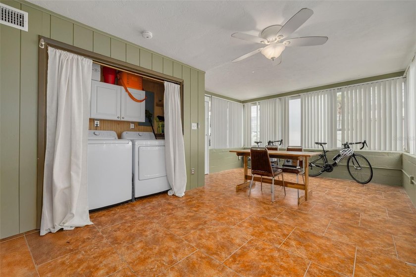 Attention First-Time Homebuyers &amp; Starter Home Shoppers! Welcome - photo 8
