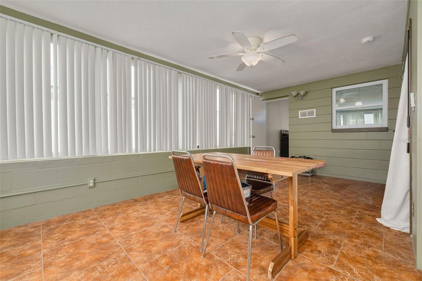Attention First-Time Homebuyers &amp; Starter Home Shoppers! Welcome - photo 9