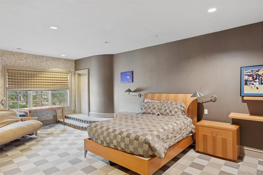 Welcome to this magnificent custom designed Estate! This - photo 12