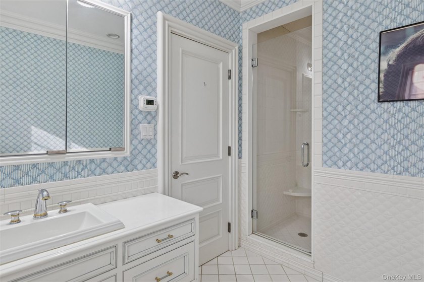 Welcome to this magnificent custom designed Estate! This - photo 16