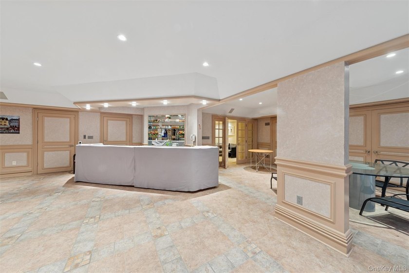 Welcome to this magnificent custom designed Estate! This - photo 19
