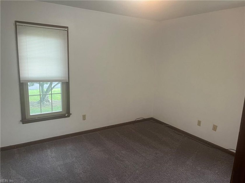 This lovely Rancher style home has lots of room for you! Upon - photo 20