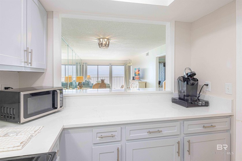 PRICED READY TO SELL!! Welcome to this beautifully updated 2 bed - photo 22
