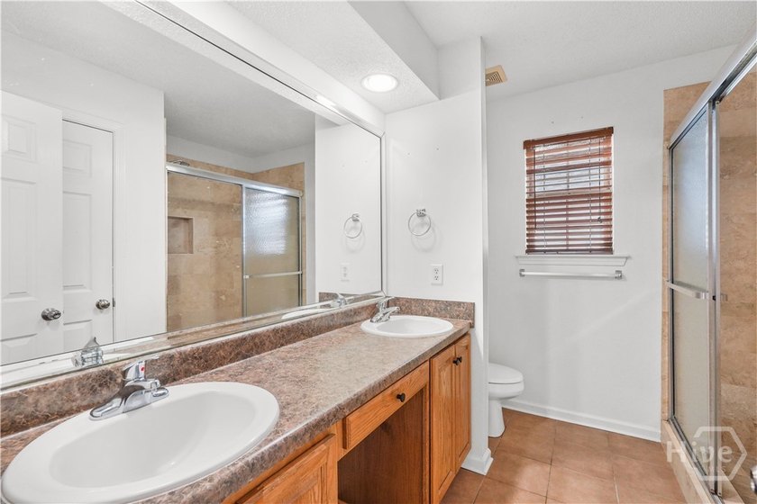 This move in ready 3 bedroom, 2 bath home located in the Berwick - photo 24
