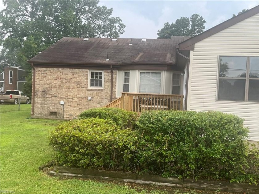This lovely Rancher style home has lots of room for you! Upon - photo 29
