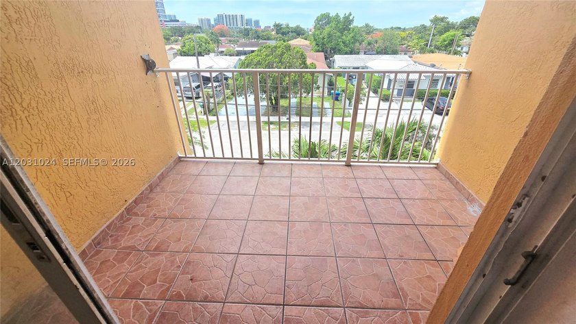 !!! WHAT A DEAL !!! INVESTOR ACT FAST !!! BEST VALUE, BEST DEAL - photo 5