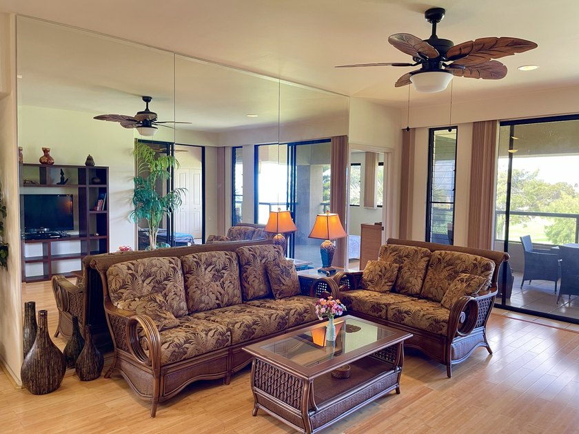 Experience the perfect combination of privacy, comfort, and - photo 6