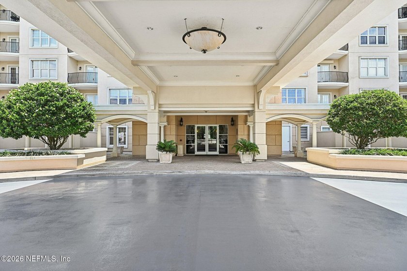 Experience breathtaking, unobstructed St. Johns River views from - photo 9
