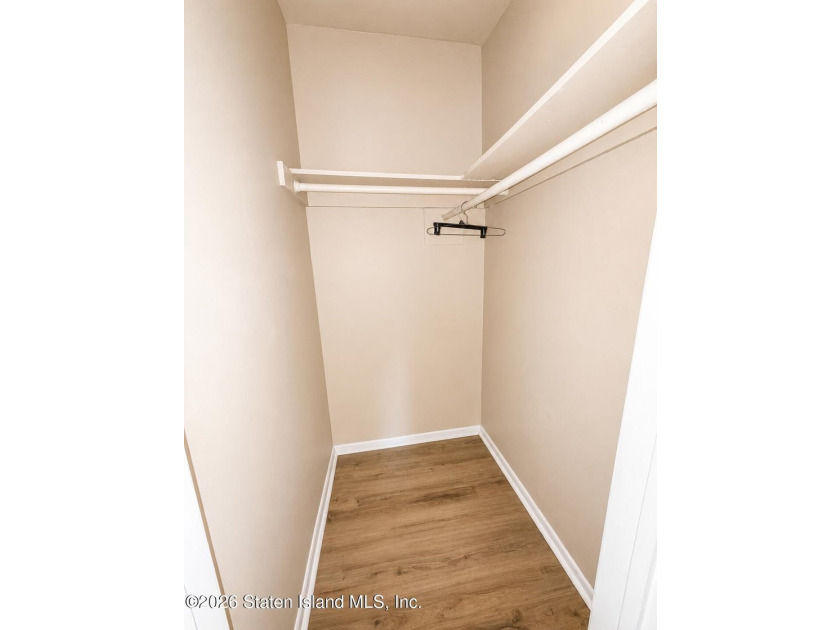 Large 22x40 two-family semi-attached home on a beautiful corner - photo 17