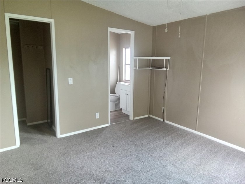 Calling all investors or DIY enthusiasts. Here's your chance to - photo 8