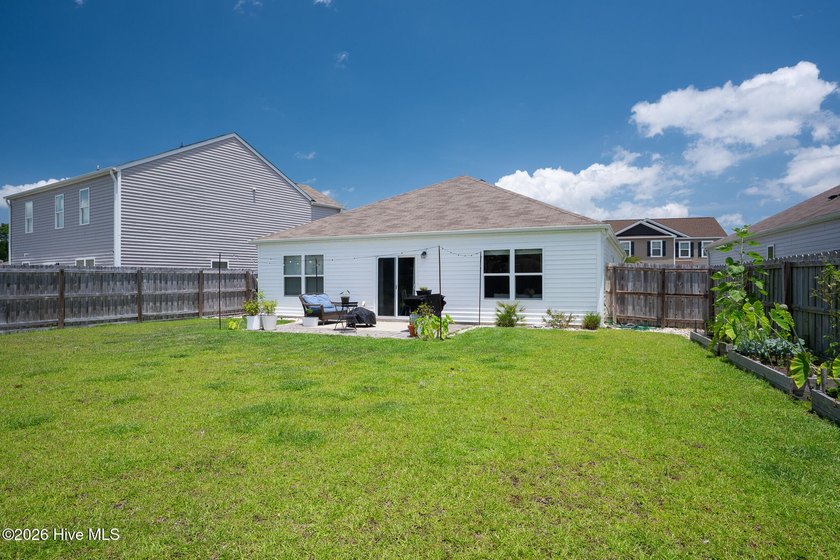 Why wait for new construction when you can have a home that's - photo 34