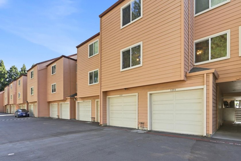 Located in desirable South San Jose, this 1,122 sq ft GROUND - photo 38