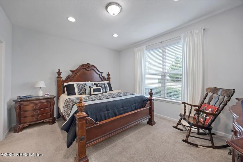 LIVE THE BEACON LAKE LIFESTYLE... FOR LESS! Welcome to one of - photo 17