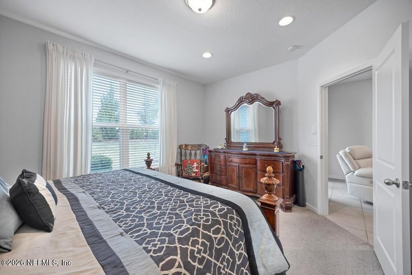 LIVE THE BEACON LAKE LIFESTYLE... FOR LESS! Welcome to one of - photo 18