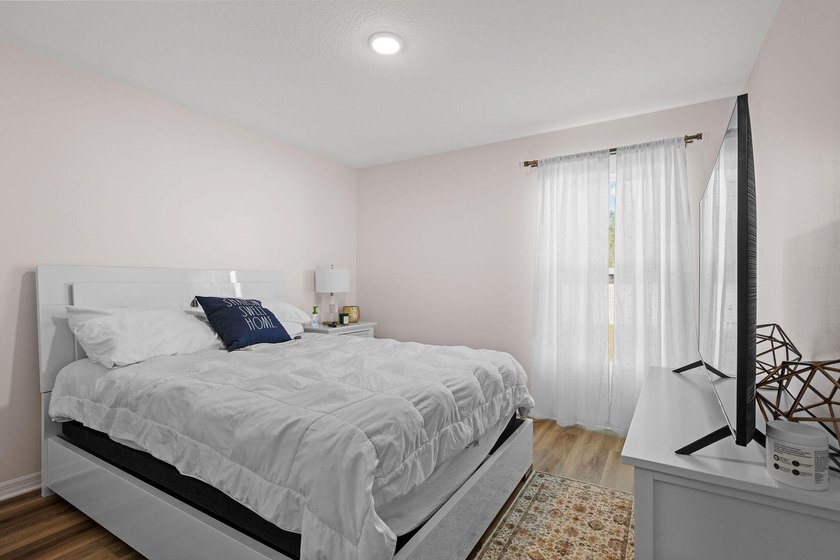 CBS Built in 2021 - 4-bedroom, 2-bath, 2-car garage FENCED YARD - photo 27