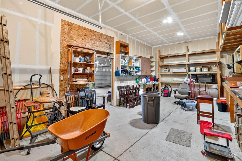 A home designed for adventure, comfort, and entertaining - photo 45