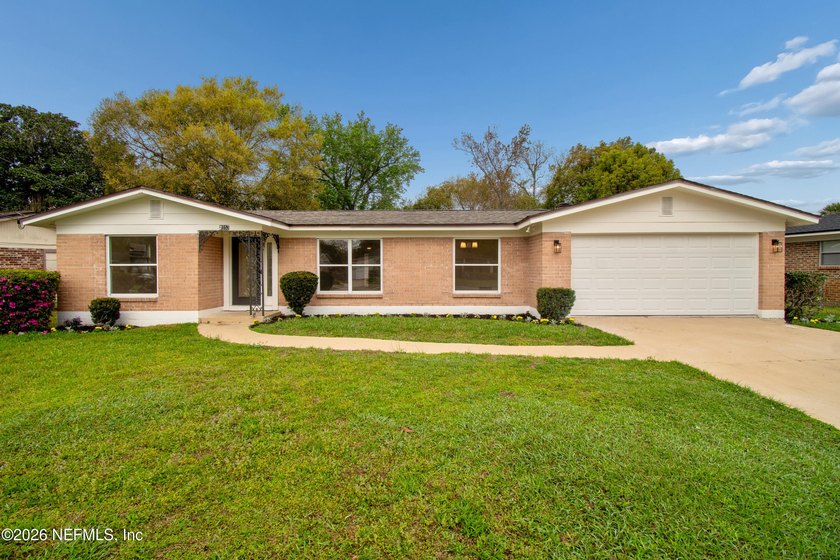 Back on the Market Through No Fault of the Seller! Seller is - photo 2