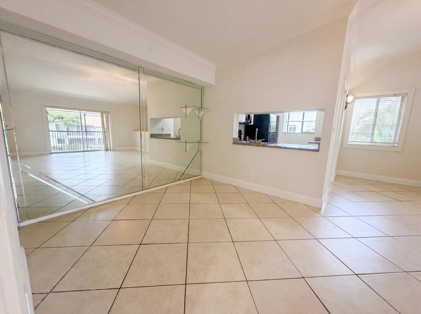 Welcome to 2737 S Oakland Forest Dr, a residence where fresh - photo 9