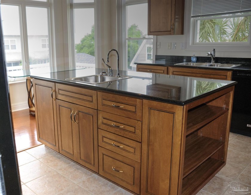 Welcome to your coastal retreat nestled in the exclusive Cottage - photo 20