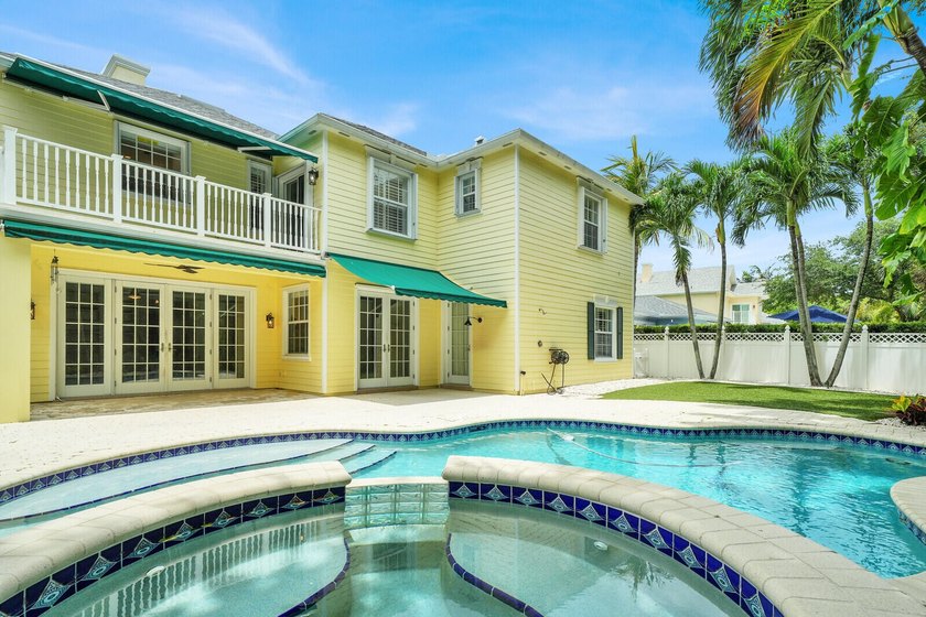 Beautifully maintained 5BR/4BA/2CAR Garage CBS POOL home in the - photo 4