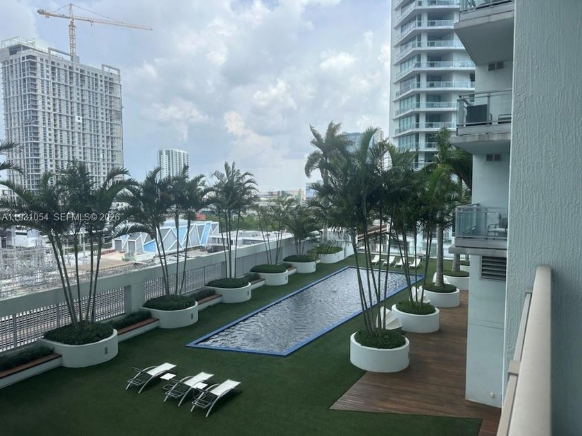 Stunning 1-bedroom residence at Mint Condominiums offering - photo 6