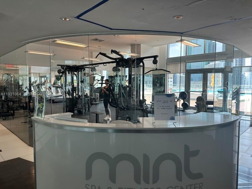 Stunning 1-bedroom residence at Mint Condominiums offering - photo 10