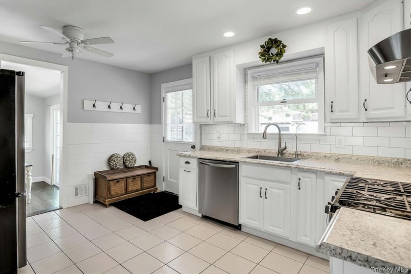 Welcome to 57 Wantagh Avenue in East Islip - a beautifully - photo 12