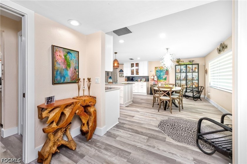 LIVE THE ULTIMATE PUNTA GORDA ISLES WATERFRONT LIFESTYLE! - photo 5