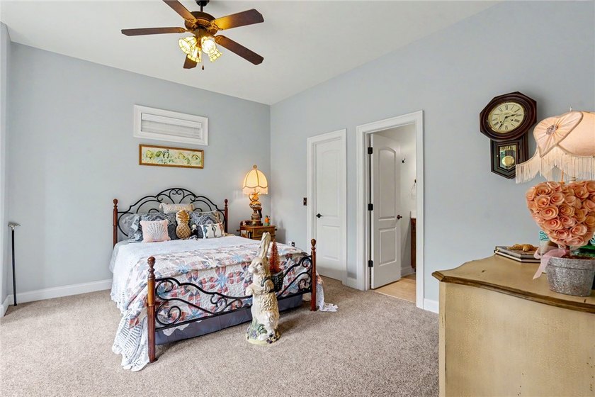 Experience ultimate golf course luxury in Tully Point at - photo 30