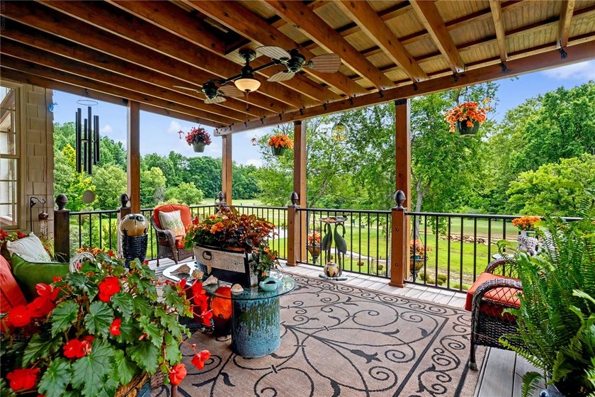 Experience ultimate golf course luxury in Tully Point at - photo 38