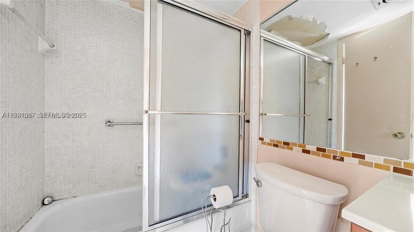 Amazing unit for sale in one of the most attractive 55+ - photo 5