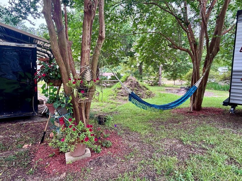 Discover the perfect blend of comfort, convenience, and lake - photo 8