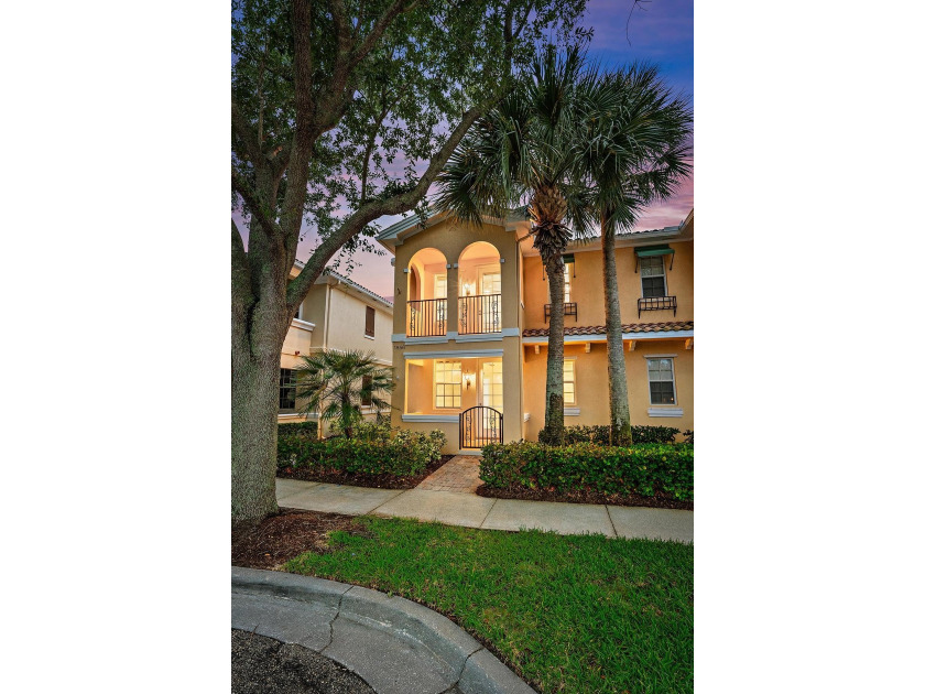 Welcome to Tuscany at Abacoa, where modern style, comfort, and - photo 19