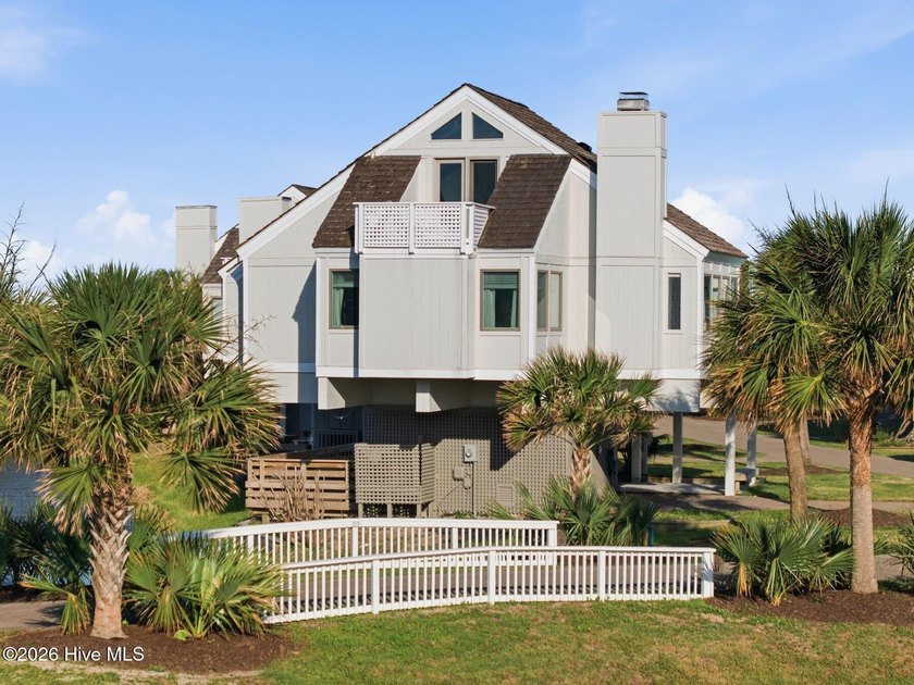 A beautifully preserved Bald Head Island memory, waiting for its - photo 48