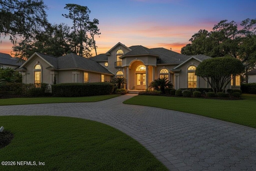 Welcome to this stunning 5-bedroom, 5-bathroom home in the - photo 4